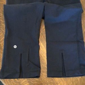 Lululemon Cropped pants with split hem size 6